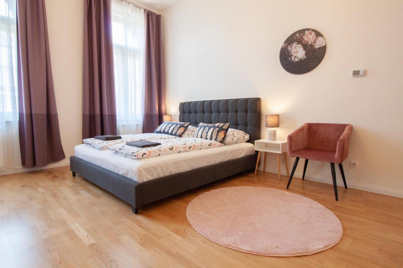 Stay Inn Apartments Stepanska Prag Exterior foto